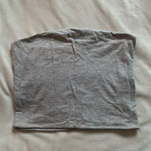 brandy melville gray cropped top